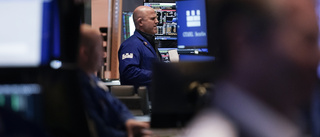 Kina och banker tyngde på Wall Street