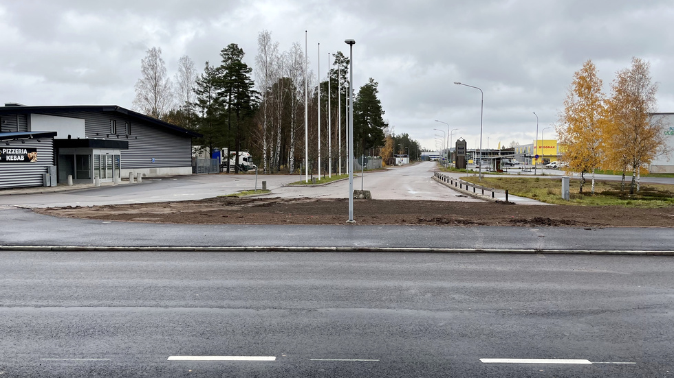 Korsningen mellan Nytorpsvägen och Norra Oskarsgatan i Hultsfred stängdes av i höstas.