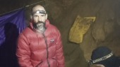Grottforskare sjuk i djup grotta