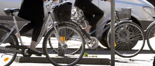 Cyklist krockade med bil – döms