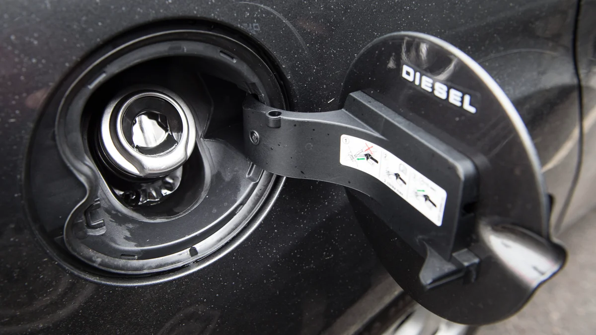 Dieseln under 19 kronor litern igen