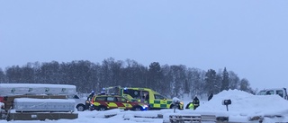 Kvinna dog när bil körde genom isen
