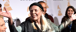 Joni Mitchell släpper arkivmaterial