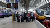 Brittiska tågoperatörer tvingas öka trafiken
