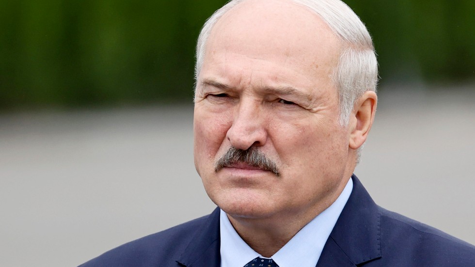 – Lukasjenko kanske blir någon sorts formell president med i praktiken är det i Moskva besluten tas, säger Jakob Hedenskog vid FOI.