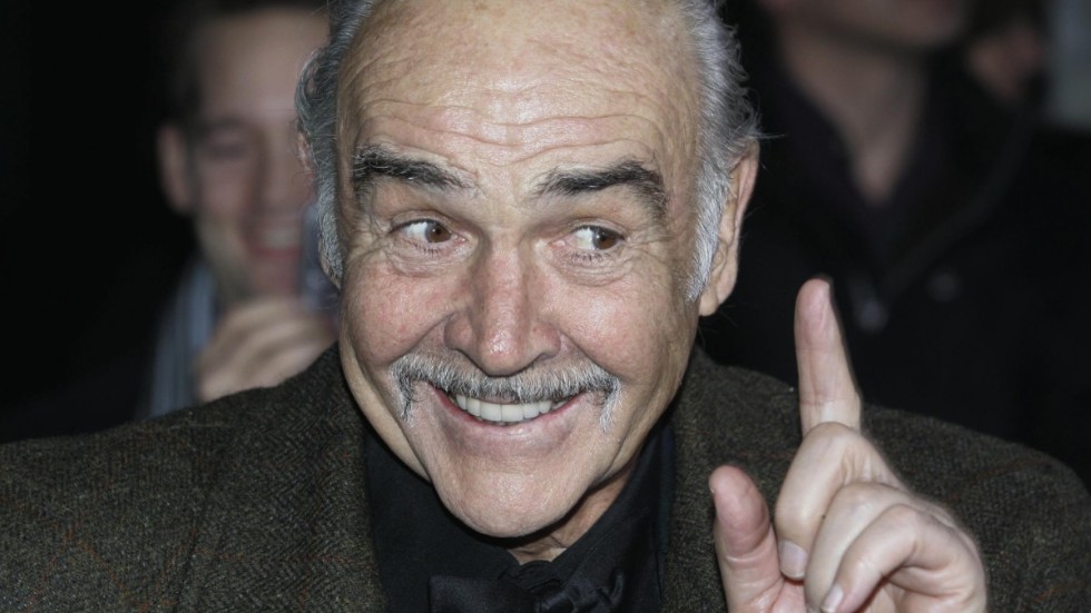 Efter beskedet att Sean Connery har gått bort hyllar världens skådespelarelit den skotske skådespelaren. Arkivbild.