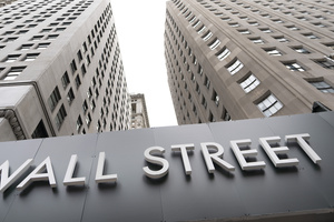 Wall Street vände till minus