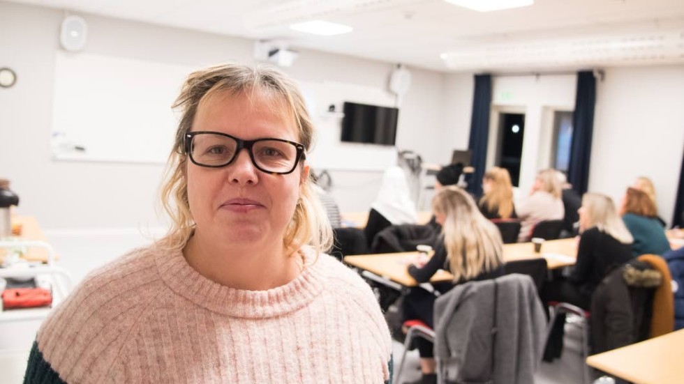 ”Nu har även utbildning av handledare satt i gång så att förskolorna ska kunna ta emot studerande när de gör sin verksamhetsförlagda utbildning.”, säger Helene Elvstrand, programansvarig, Linköpings universitet.