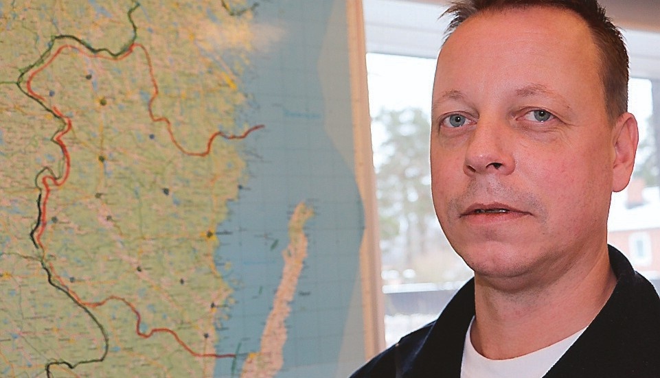 I går rullade den nya organisationen igång på räddningstjänsterna i Hultsfred och Vimmerby, berättar Michael Hesselgård, räddningschef i Hultsfred.