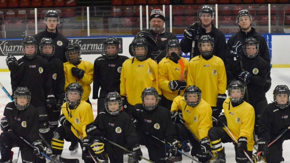 I två dagar fick hockeyungdomar i Vimmerby lära sig skridskoteknik.