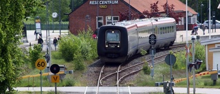 Tågstoppet får kritik från flera håll