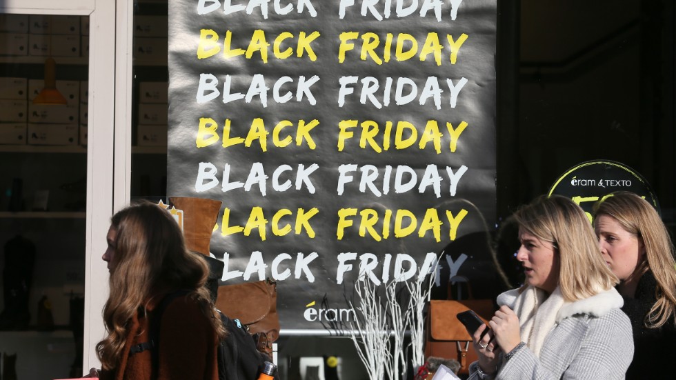 Inför Black Friday överöses vi med erbjudanden och konsumtionshets.
