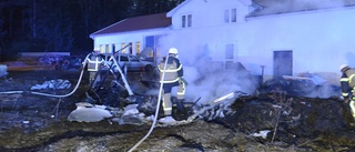 Husvagn övertänd – närliggande byggnad hotades av branden