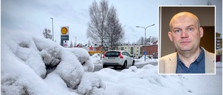 Så hanterar kommunen snösmockan – samtliga maskiner redo • Uppmaningen till Piteåborna: "Använd bara bilen om ni måste"
