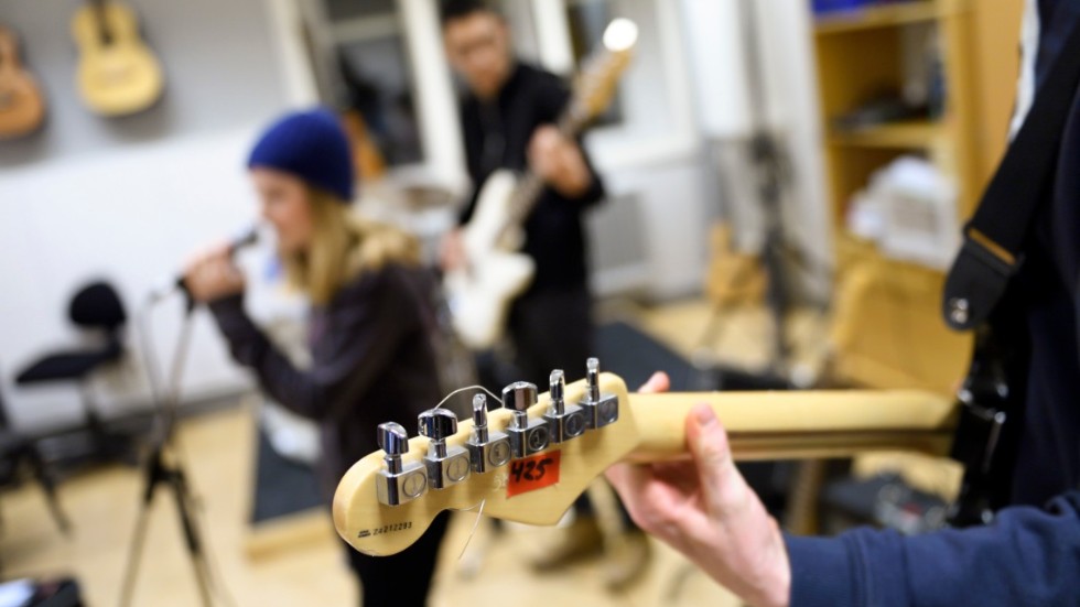 Elevens val kan, för elever på en del skolor, vara lika med musik. Arkivbild.