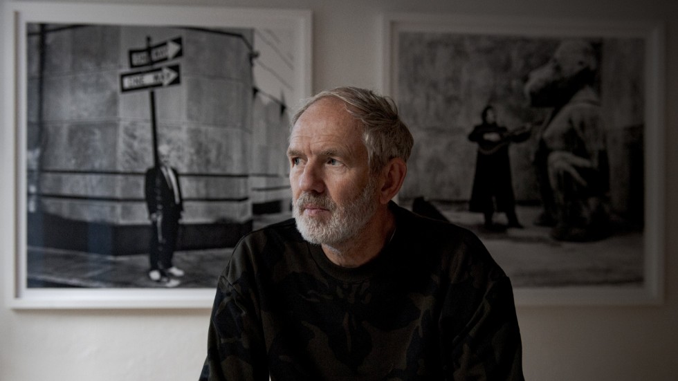 Fotografen och filmaren Anton Corbijn är i Stockholm med anledning av sin utställning på Sotheby's i Stockholm.
