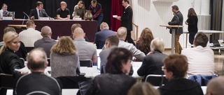 V reserverar sig mot nya politikerarvoden