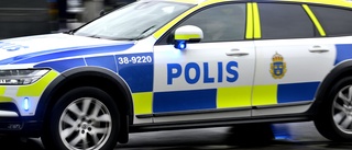 Man flydde till fots efter biljakt i Stockholm
