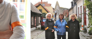 ”Hoppas att det kan sprida sig” • De kämpar för våldsutsatta kvinnor – med sorgband • Ska säljas runt om i Visby