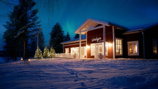 Julbord med smak av Norrbotten på Sörbyn Lodge.