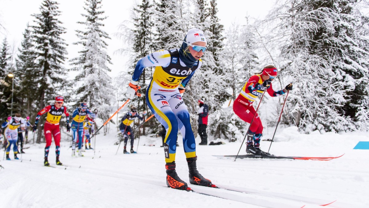 Emma Ribom Ber ttar Om Framg ngarna Festen Framtiden Vi Bara 