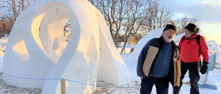 Spanien tog dubbla vinster i snöskulpturtävlingen • "Gruvarbetare" vann folkets pris
