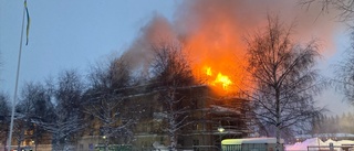 Räddningsstyrkor kvar vid branden i Boden • "Finns en del värdefulla saker"