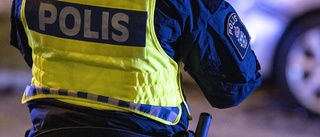 Tre unga män gripna efter knarkfynd i Nyköping