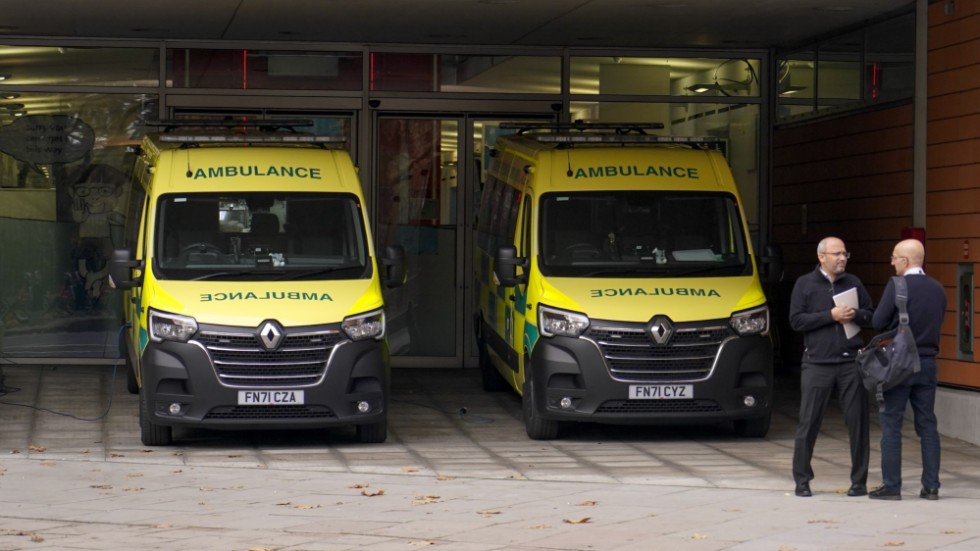 Många ambulanser kommer att stå stilla när brittisk ambulanspersonal strejkar. Arkivbild.