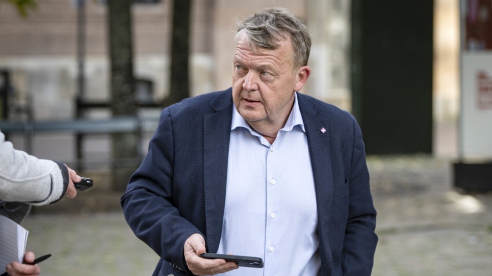 Lars Løkke Rasmussen och hans nybildade parti Moderaterne kan hamna i vågmästarställning mellan det blåa och det röda blocket.