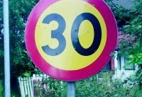 Varför sänkt hastighet på Stockholmsvägen?