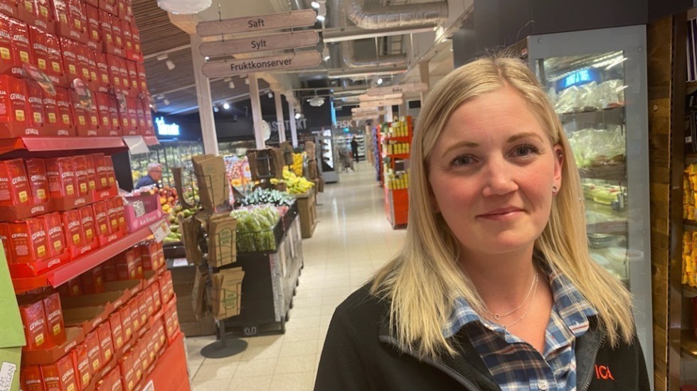Carin Myhr på Ica Supermarket gav sig inte. Hon konfronterar mannen som lämnar butiken med misstänkt stulna varor. "Rätt ska vara rätt."