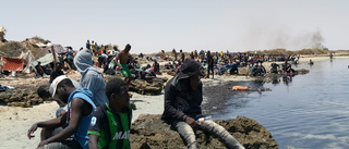 Migranter räddade i tunisisk öken