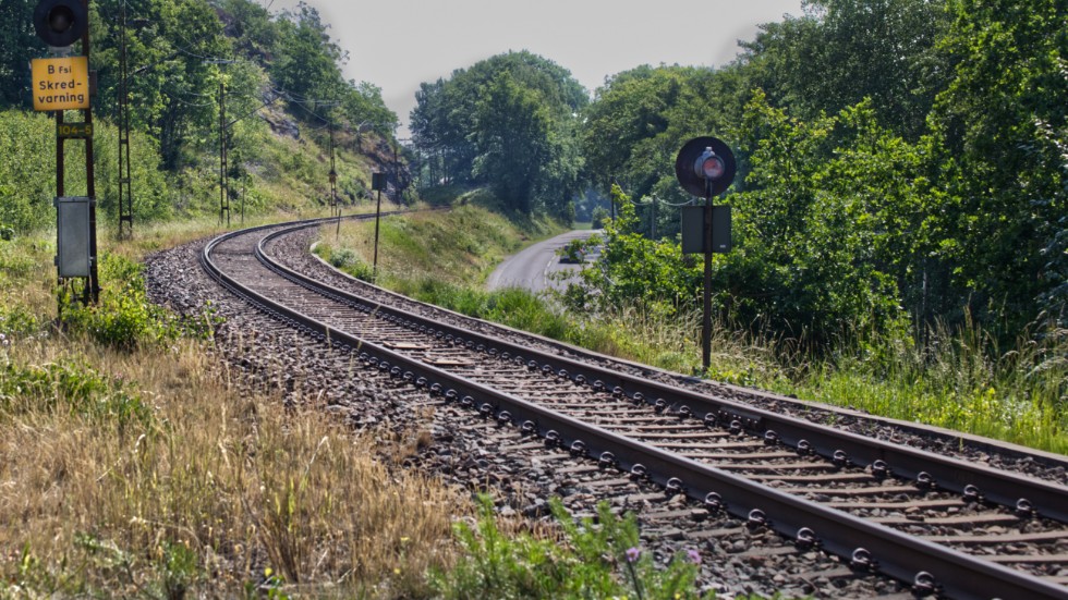 Järnvägen behöver fler, säkrare och snabbare spår, skriver signaturen Krille, Åby.