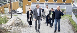 Ministern besökte Katrineholms solcellspark