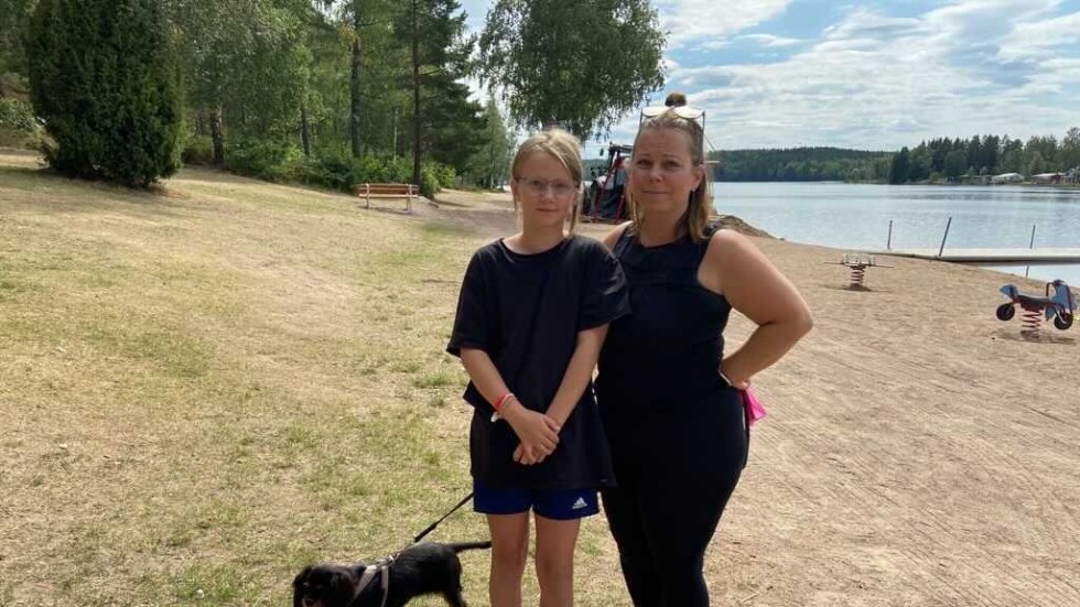Karin Augustsson och dottern Elin valde att checka ut från campingen när de hörde om avrådan.