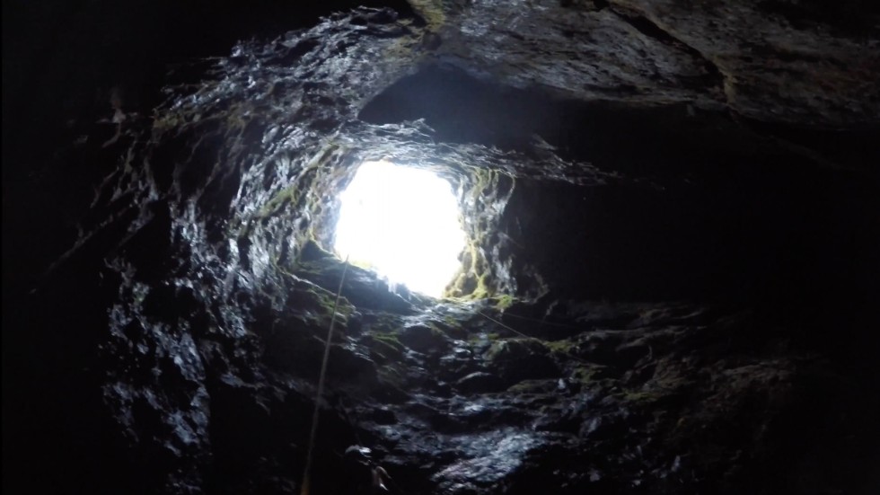 En kvinna hittades i ett 25 meter djupt gruvhål i närheten av Norberg 22 april. Arkivbild.