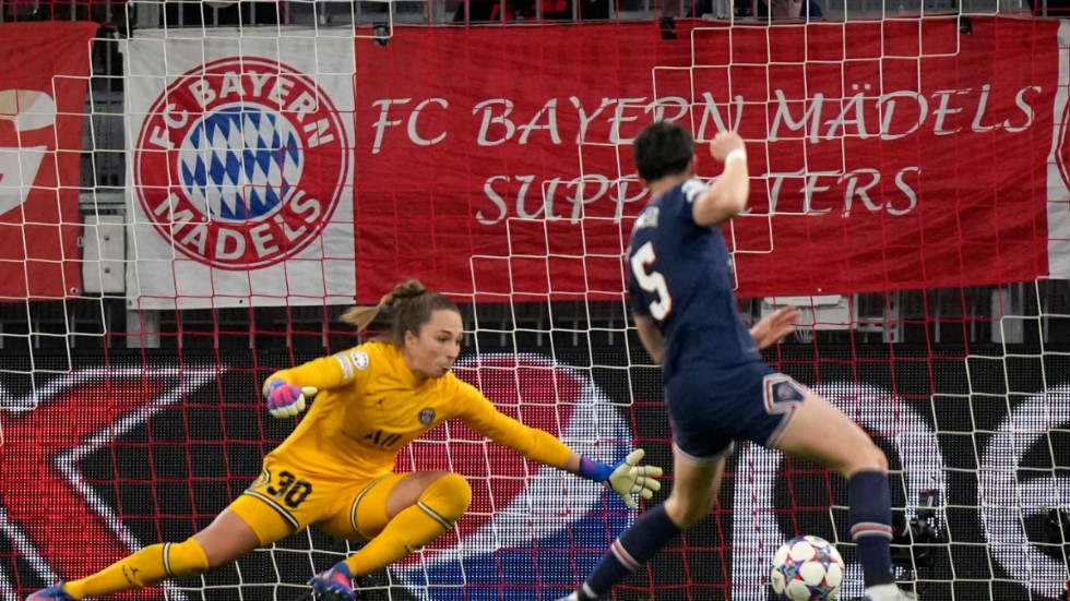 PSG:s målvakt Barbora Votíková stod för två misstag i 2–3-förlusten mot Lyon i den första Champions League-semifinalen. Arkivbild.