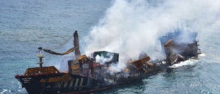 Oro för oljeläcka från brandhärjat fartyg