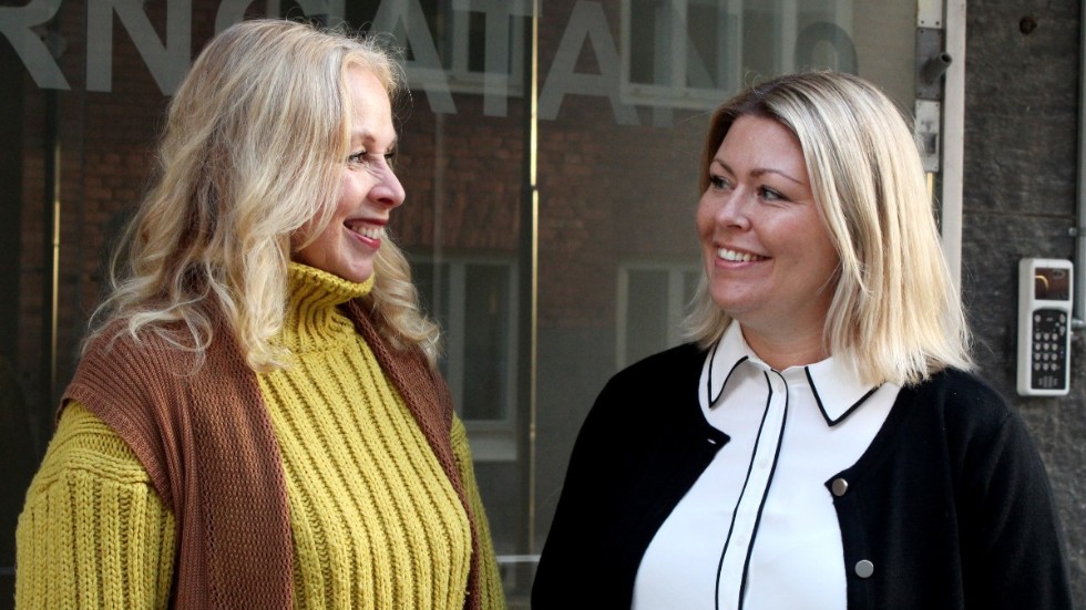 Kristina Allvin och Nathalie Liljegren är två mångsysslare som båda hyser kärlek till Västervik och till konsten. Det var kanske bara en tidsfråga innan de skulle återförenas för en just en konstutställning. 
