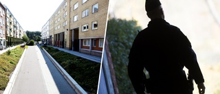 Stor polisinsats i Eskilstuna – en man gripen för grovt olaga hot