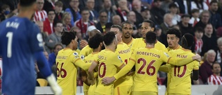 Liverpool upp i topp – efter rivalernas fall