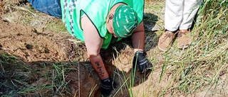 Här gräver de efter Sjögrens kropp – söker i sandtag och bergsskrevor på södra Gotland