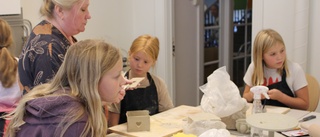 Keramikboom i Strängnäs – Kulturskolan utökar sina kurser: "Kul att pillra och forma"