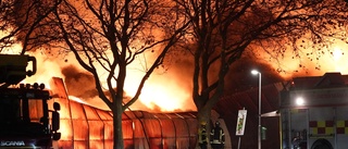 Tennishall i Helsingborg totalförstörd i brand