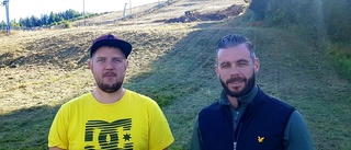 Nu röjer bulldozern runt i Måttsundsbacken