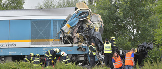 Flera döda i svår tågkrasch i Tjeckien