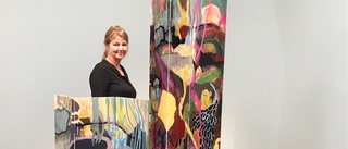 Vikväggar fyllda med färgstarkt måleri på Ebelingmuseet