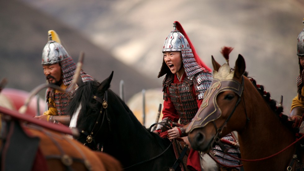 Den nya filmversionen av "Mulan" är mer av en realistisk krigsfilm än den gamla animerade. Yifei Liu spelar huvudrollen i filmen. Arkivbild.