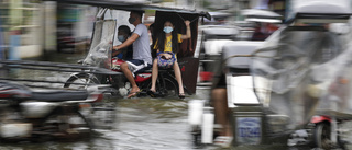 200 000 evakueras inför tyfonen Goni